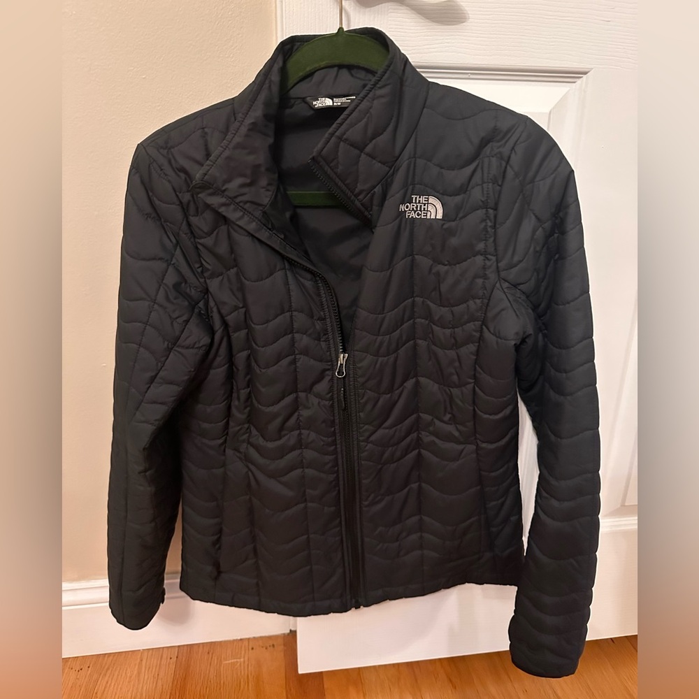 North Face Lightweight Jacket Size Medium